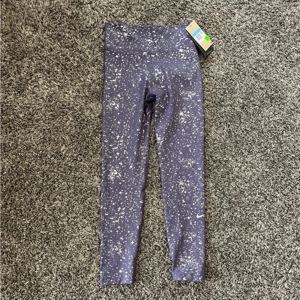 NWT NIKE One Dri-FIT Shine Leggings Purple/ Silver Size Medium 10-12